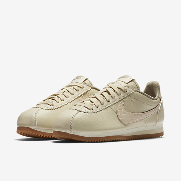 nike cortez leather lux pearl pink